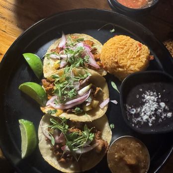 VIDA Cocina & Tequila - Tacos Al Pastor - New Mexican Cuisine Near Me - Altamonte Springs, Florida VIDA Cocina & Tequila - Tacos Al Pastor - New Mexican Cuisine Near Me - Altamonte Springs, Florida