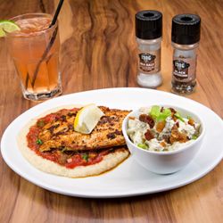 The Deckhand Social - Blackened Redfish