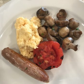 Crowne Plaza Coogee Beach-Sydney - Breakfast at Bluesalt Restaurant - Hotels Near Me - Sydney, NSW