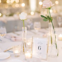 Perfect Events - Simple wedding reception decor