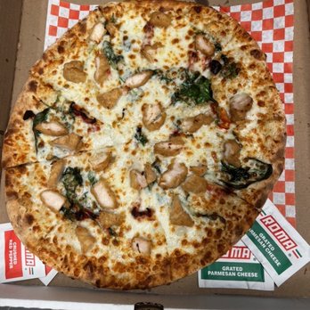 Noho Pizza - Chicken Alfredo Pizza - Pizza Near Me - North Hollywood, California Noho Pizza - Chicken Alfredo Pizza - Pizza Near Me - North Hollywood, California