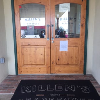 Killen's Barbecue - What first in line looks like at 1030am - Barbeque Near Me - Pearland, Texas Killen's Barbecue - What first in line looks like at 1030am - Barbeque Near Me - Pearland, Texas