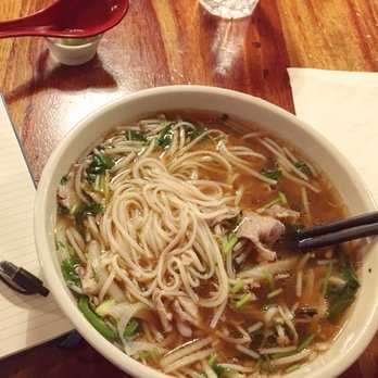 Mama Pho - Vietnamese Near Me - Brooklyn, New York