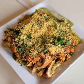 Curry Gate - Samosa Chaat | Instagram: @telephonesmoothie - Indian Near Me - Charlotte, North Carolina Curry Gate - Samosa Chaat | Instagram: @telephonesmoothie - Indian Near Me - Charlotte, North Carolina