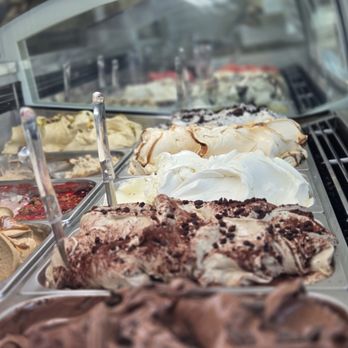 Bacio di Latte - Gelato Near Me - Pasadena, California