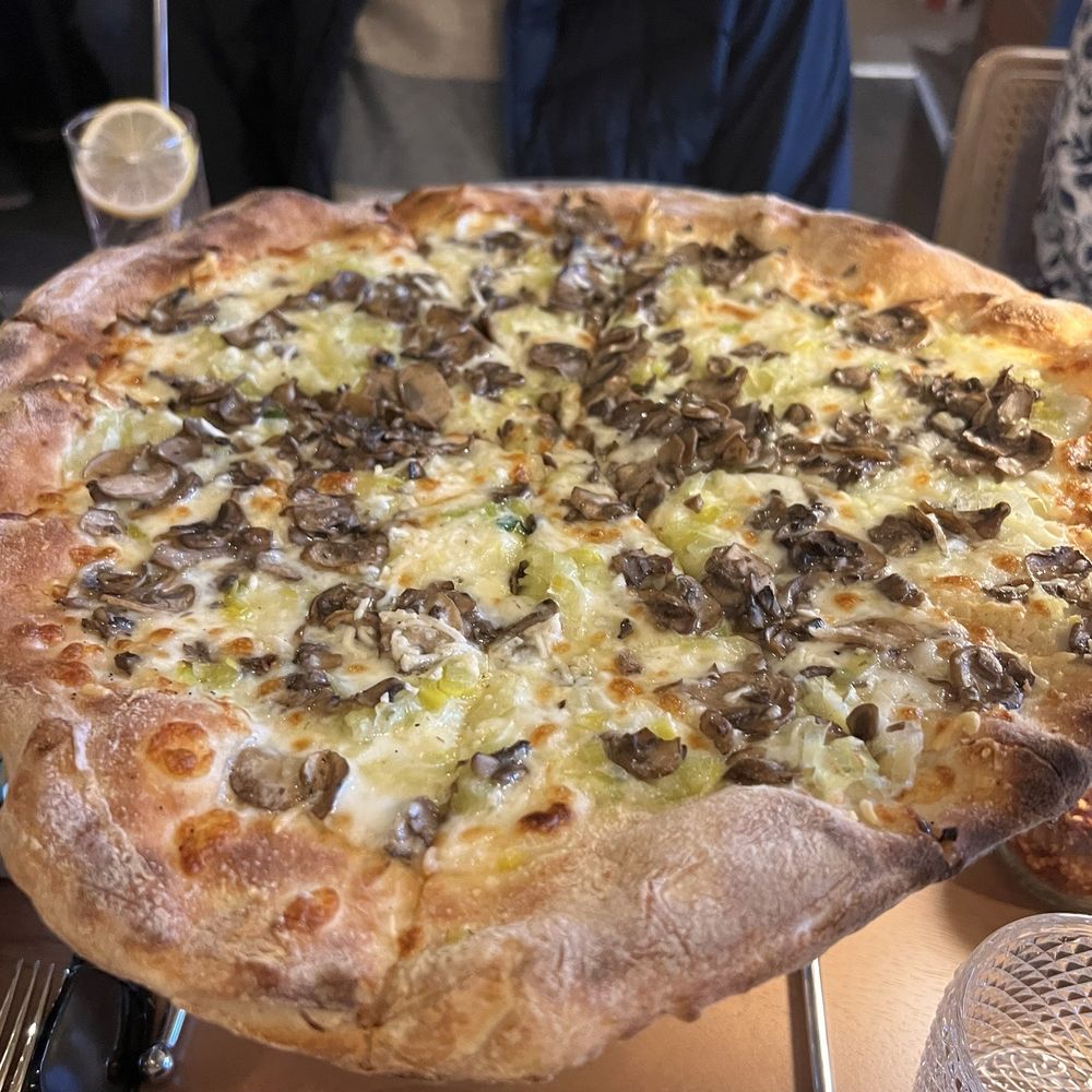 Campanella - The Palisades - Italian Near Me - Sebastopol, California Campanella - The Palisades - Italian Near Me - Sebastopol, California