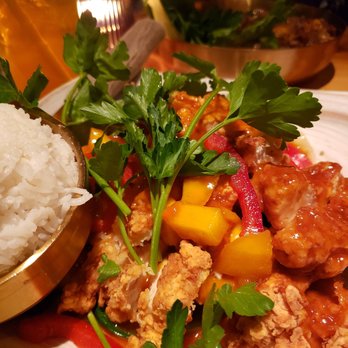 Lemongrass Brooklyn - Mango chicken - Thai Near Me - Brooklyn, New York Lemongrass Brooklyn - Mango chicken - Thai Near Me - Brooklyn, New York