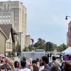 Downtown Racine Corporation - Performing great tricks