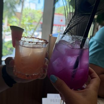 Grand Public - American Near Me - Miami, Florida