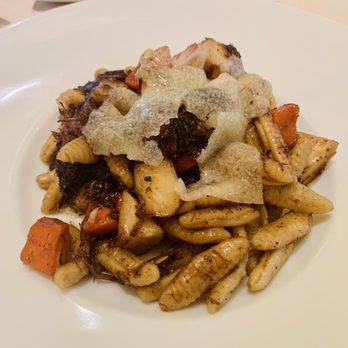 Tableau - Short rib with pasta - Breakfast & Brunch Near Me - Las Vegas, Nevada Tableau - Short rib with pasta - Breakfast & Brunch Near Me - Las Vegas, Nevada
