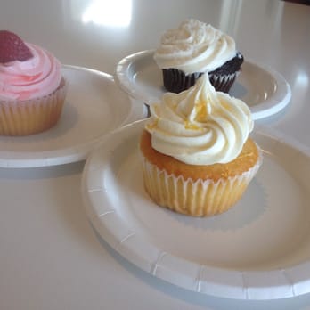 Corolla Cupcakes - strawberry shortcake, chocolate coconut and lemon cupcakes - Cupcakes Near Me - Corolla, North Carolina