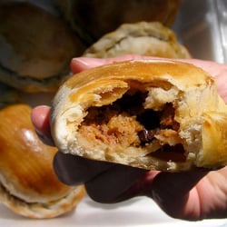 Rincon Argentino - Chicken empanada