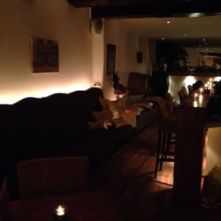 Keldercafé Merlot - De super mooie verlichtte bar bij de Wijnkelder