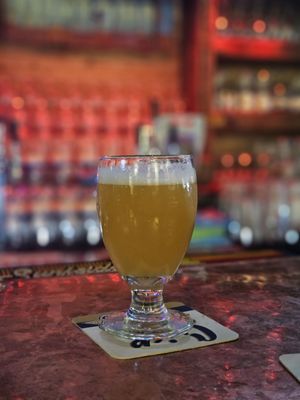 BOTTLE BAR EAST by null