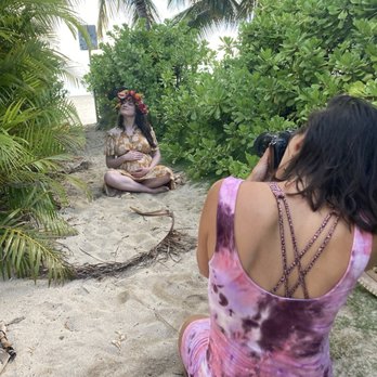 Manawa Creative by Rita - Rita in action. - Session Photography Near Me
