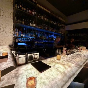Obstacle No. 1 - Bar top - Cocktail Bars Near Me - Holland, Michigan