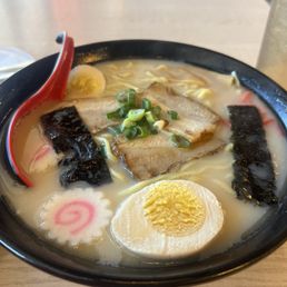 Tonkotsu Ramen Noodle