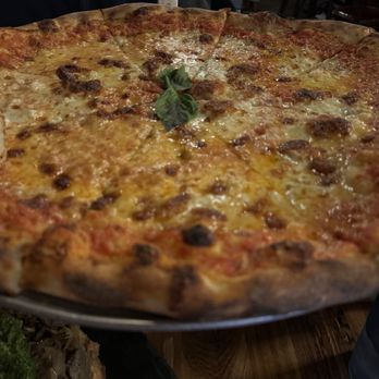 DeLuca's Pizza - The Sidetown - Pizza Near Me - Hot Springs, Arkansas