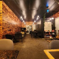 Four Horsemen Brewery - Indoor seating