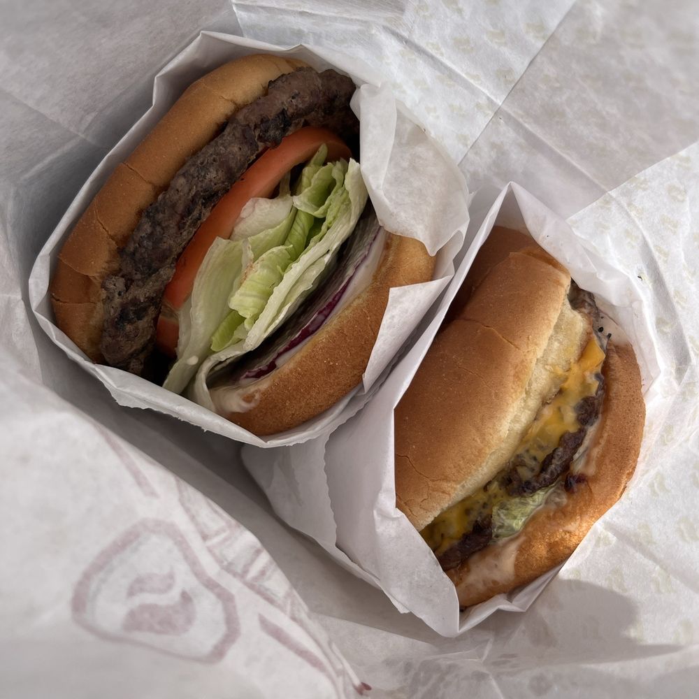 Garlands Hamburgers - Burger - Burgers Near Me - Grover Beach, California Garlands Hamburgers - Burger - Burgers Near Me - Grover Beach, California