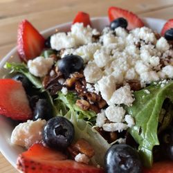 The Standard - Champagne Salad