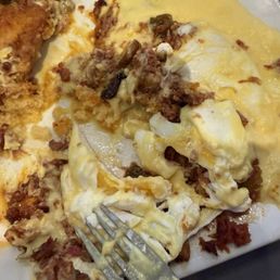Corned beef Bene with gel eggs instead of a poached. Art of Hollandaise - Corned Beef Corned beef Bene with gel eggs instead of a poached. Art of Hollandaise - Corned Beef