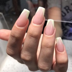 Cherish Creative Studio - French nails