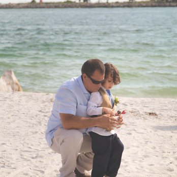 A Scheuer Thing - Ring bearer reassurance! - Wedding Planning Near Me - Clearwater, Florida