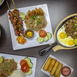 Maemax Market - Filipino Flavors in one table