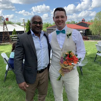 Moonlight Fields Wedding Farm - Beautiful groundskeeping - Venues & Event Spaces Near Me - Nicholasville, Kentucky