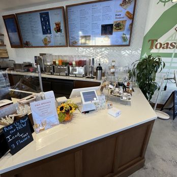 Toastique - Juice Bars & Smoothies Near Me - Balboa Island, California Toastique - Juice Bars & Smoothies Near Me - Balboa Island, California
