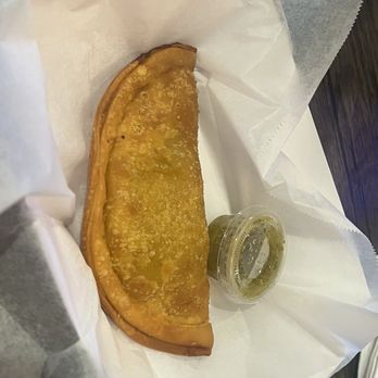 Pasabocas Colombian Bakery - Empanada de Trigo - Empanada de trigo. carne - Colombian Near Me - Las Vegas, Nevada