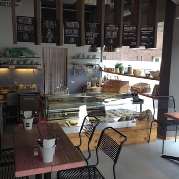 Waidmeister - Präsentierteller der Köstlichkeiten - Cafes Near Me - Cologne, NW Waidmeister - Präsentierteller der Köstlichkeiten - Cafes Near Me - Cologne, NW