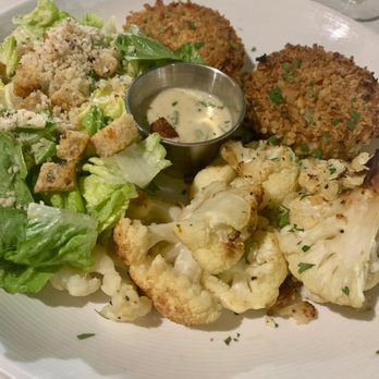 Christopher's Kitchen - Crab cakes - Vegan Near Me - Palm Beach Gardens, Florida