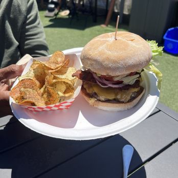 Brisbane Lunch Truck - BBQ cheddar burger with bacon - Food Trucks Near Me - Brisbane, California Brisbane Lunch Truck - BBQ cheddar burger with bacon - Food Trucks Near Me - Brisbane, California