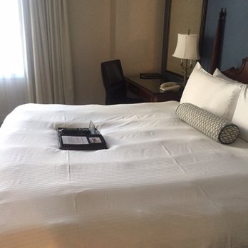 Fairmont Hotel Macdonald - Hotels Near Me - Edmonton, Alberta