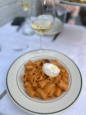 Rosemary's East by null