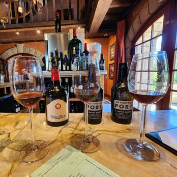 V Sattui Winery - The Dolcè package - Wineries Near Me - Saint Helena, California V Sattui Winery - The Dolcè package - Wineries Near Me - Saint Helena, California
