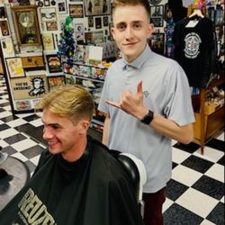 Blue Chip Barber Club - Brett @nicelineup spreading that butter smooth