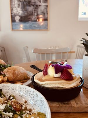 Bluestone Lane Old Towne Orange Café by null