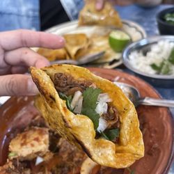Mercado De Comida Cleofas Mota - Tacos de Birria