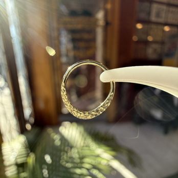 Vanta Piercing and Fine Jewelry Studio - Vira Smashed Hammered Hoop - Piercing Near Me - Brooklyn, New York Vanta Piercing and Fine Jewelry Studio - Vira Smashed Hammered Hoop - Piercing Near Me - Brooklyn, New York