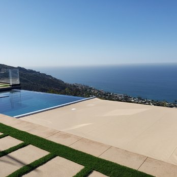 WestCoast Pool Covers - Infinity edge pool overlooking ocean - Pool & Hot Tub Service Near Me - Anaheim, California WestCoast Pool Covers - Infinity edge pool overlooking ocean - Pool & Hot Tub Service Near Me - Anaheim, California