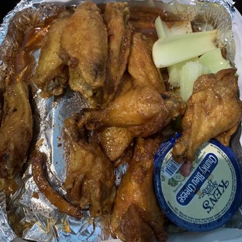 Kisling's Tavern - Buffalo Thai wings - Bars Near Me - Baltimore, Maryland