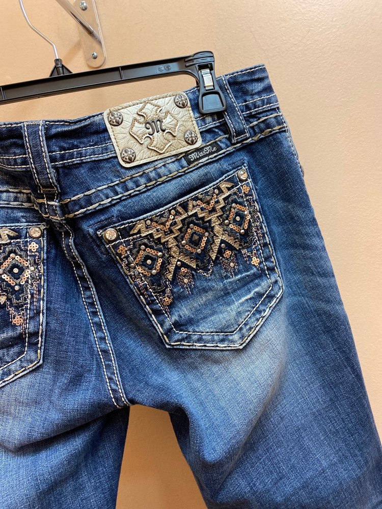 FIFI’S FINE RESALE APPAREL Updated September 2024 18 Photos & 13