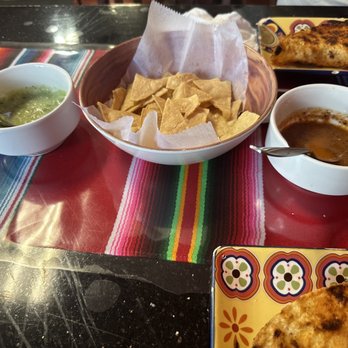 La Guera Mexican Grill - Chips and guacamole and spicy squce - Mexican Near Me - Upper Darby, Pennsylvania La Guera Mexican Grill - Chips and guacamole and spicy squce - Mexican Near Me - Upper Darby, Pennsylvania