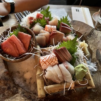 Bushniwa - Large platter - Japanese Near Me - Brooklyn, New York Bushniwa - Large platter - Japanese Near Me - Brooklyn, New York