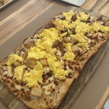 Spritz Stuart - Breakfast Flatbread - Tapas/Small Plates Near Me - Stuart, Florida
