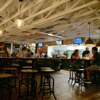 Tumble 22 Chicken Joint - Restaurant indoors - Chicken Wings Near Me - Austin, Texas