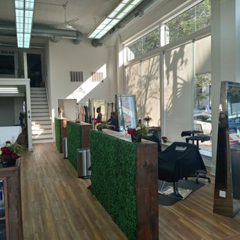 Sweeney Taud StudioZ - Hair Salons Near Me - Chicago, Illinois Sweeney Taud StudioZ - Hair Salons Near Me - Chicago, Illinois